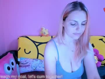 New_Sexyiass Chaturbate stream image from June 25, 2025