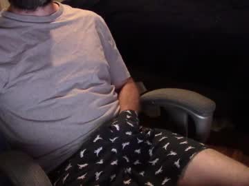 Heavilyhung Chaturbate stream image from June 25, 2025