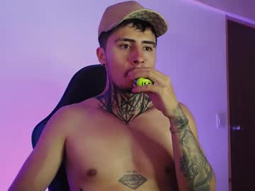 Jhanking Chaturbate stream image from June 25, 2025