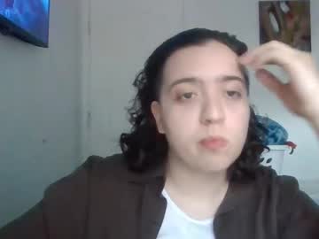 Lucaashwood Chaturbate stream image from June 25, 2025