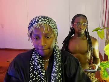 Onyxart Chaturbate stream image from June 25, 2025