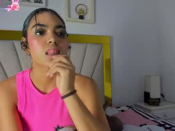 Vahiolet_Fuentes Chaturbate stream image from June 25, 2025