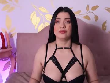 Anikaromanoff Chaturbate stream image from June 25, 2025