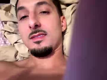 Hoeskii Chaturbate stream image from June 25, 2025