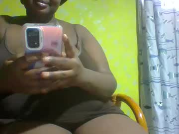 Leeesha Chaturbate stream image from June 25, 2025