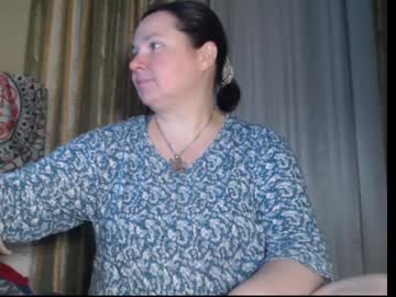 Amorelara Chaturbate stream image from June 25, 2025