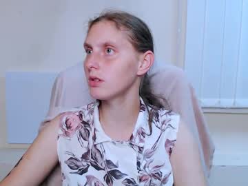 Adrianatell_ Chaturbate stream image from June 25, 2025