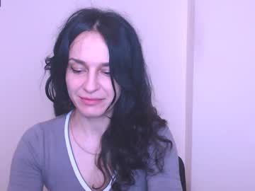 Helenatemch_ Chaturbate stream image from June 25, 2025