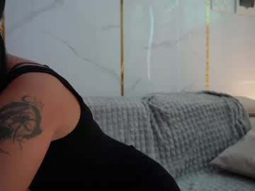 Yourcutelove18 Chaturbate stream image from June 25, 2025