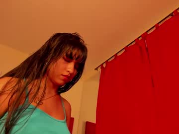 Dakotaholand Chaturbate stream image from June 25, 2025