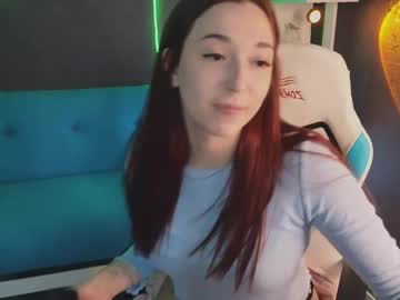 Mencialo Chaturbate stream image from June 25, 2025