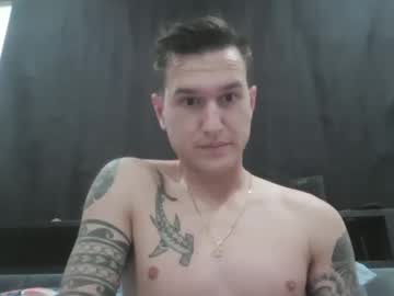 Aaronbowers333 Chaturbate stream image from June 25, 2025