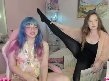 Wrenvalentine Chaturbate stream image from June 25, 2025