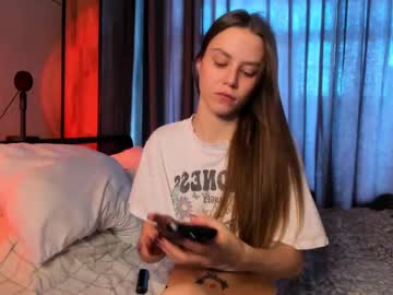 1i1ypa1mer Chaturbate stream image from June 25, 2025