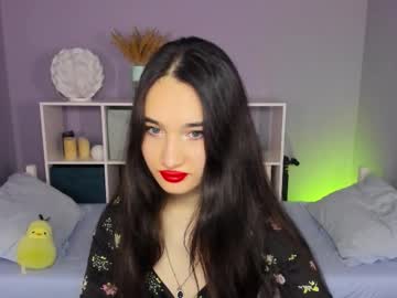 Amaliamour Chaturbate stream image from June 25, 2025