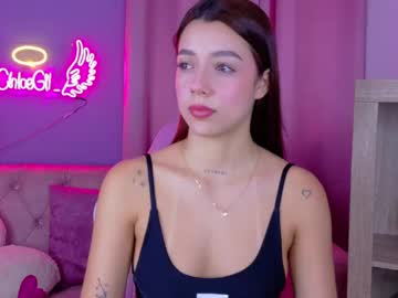 Chloegil__ Chaturbate stream image from June 25, 2025