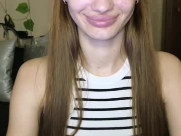 Aminakisulya Chaturbate stream image from June 25, 2025