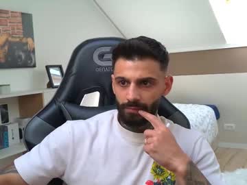 Aressteel Chaturbate stream image from June 25, 2025