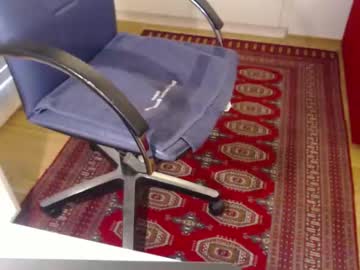 Nakedwanker10 Chaturbate stream image from June 25, 2025