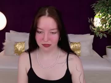 Vanessafields Chaturbate stream image from June 25, 2025