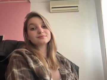 Willabaggs Chaturbate stream image from June 25, 2025