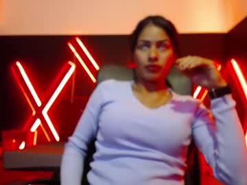 Nairobi8 Chaturbate stream image from June 25, 2025