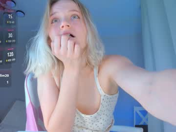 Showmejenny Chaturbate stream image from June 25, 2025