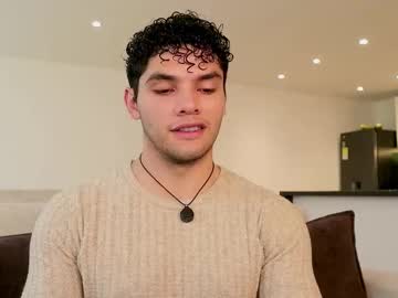 Thiago_L Chaturbate stream image from June 25, 2025