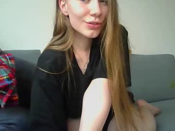 Hot_Mommy_Mur stream image from June 25, 2025