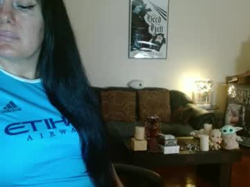 Mandaloriangirlsfight Chaturbate stream image from June 25, 2025