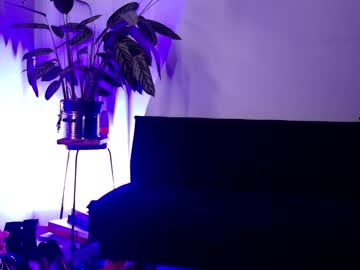 Belle_Seduction Chaturbate stream image from June 25, 2025