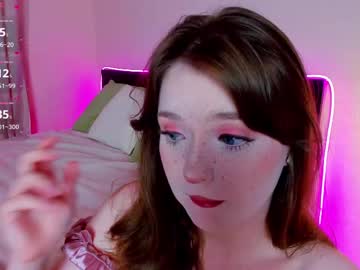 Lexxxxxxi Chaturbate stream image from June 25, 2025