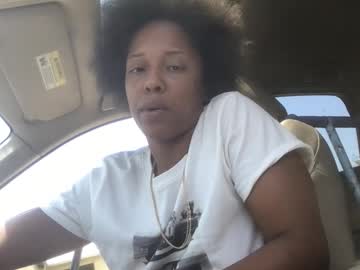 Xoxobabixoxo Chaturbate stream image from June 25, 2025