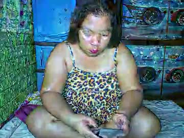 Naughtyvina4u Chaturbate stream image from June 25, 2025