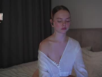 Chillwithstacy Chaturbate stream image from June 25, 2025
