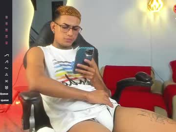Zion__Lee Chaturbate stream image from June 25, 2025