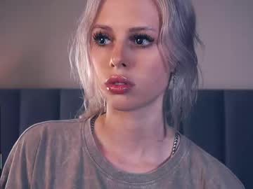 Audreycarvin Chaturbate stream image from June 25, 2025