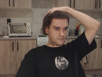 Happyw0lf Chaturbate stream image from June 25, 2025