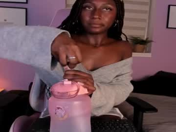 Naelith_Dh Chaturbate stream image from June 25, 2025