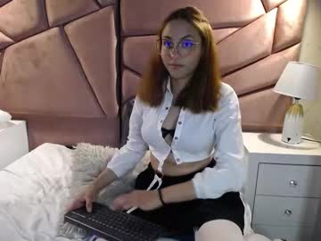 Veronicag1313 Chaturbate stream image from June 25, 2025