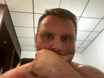 Zazesxwsqzazsd Chaturbate stream image from June 25, 2025
