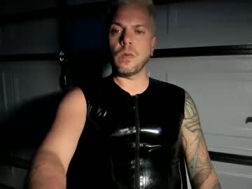 Slickevolved Chaturbate stream image from June 26, 2025
