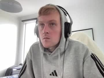 Pancakerollxo Chaturbate stream image from June 26, 2025
