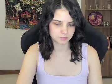 Zoe_Lover_ stream image from June 26, 2025