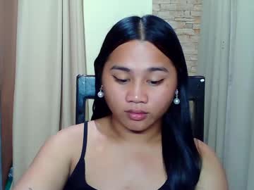 Petite_Trish Chaturbate stream image from June 26, 2025