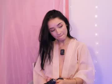 Angeeel_ Chaturbate stream image from June 26, 2025