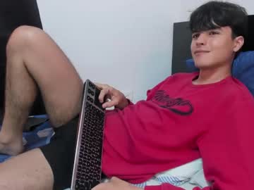 Adanxxs Chaturbate stream image from June 26, 2025