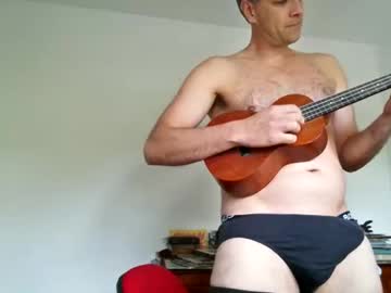Grattitude Chaturbate stream image from June 26, 2025
