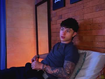 Ares_Dickson1 Chaturbate stream image from June 26, 2025