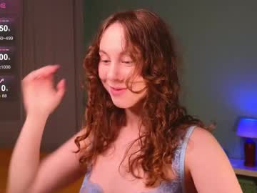 Curly_Ginnyy Chaturbate stream image from June 26, 2025